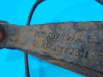 7L0407257A Поворотный кулак передний левый VOLKSWAGEN Touareg 1 (7L) 2002-2010