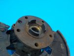 7L0407258A Поворотный кулак передний правый VOLKSWAGEN Touareg 1 (7L) 2002-2010