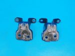 6932063JA0 Петля двери передней правой (пара) SUZUKI SX4 2006-2013