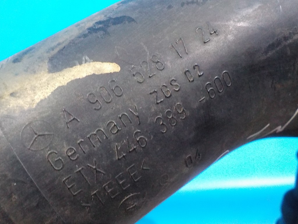 A9065281724 Патрубок воздушного фильтра MERCEDES-BENZ Sprinter (W906) 2006-2018 A9065281724 Патрубок воздушного фильтра MERCEDES-BENZ Sprinter (W906) 2006-2018