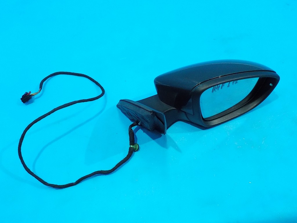 3AC857508F Зеркало заднего вида правое VOLKSWAGEN Passat B7 2011-2015 3AC857508F Зеркало заднего вида правое VOLKSWAGEN Passat B7 2011-2015