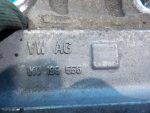 1K0199555AT Опора двигателя (подушка) левая VOLKSWAGEN Passat B7 2011-2015