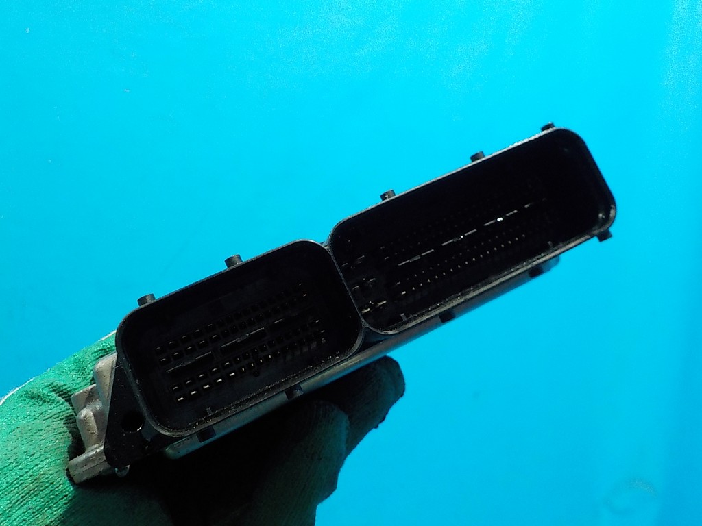 03C906016CA Блок управления двигателем SKODA Yeti 2009-2018 03C906016CA Блок управления двигателем SKODA Yeti 2009-2018