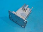 8K0807134D Кронштейн усилителя переднего бампера правый Audi A4 (B8) 2007-2015