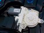 5N0839462A Стеклоподъемник задний правый VOLKSWAGEN Tiguan 2007-2017