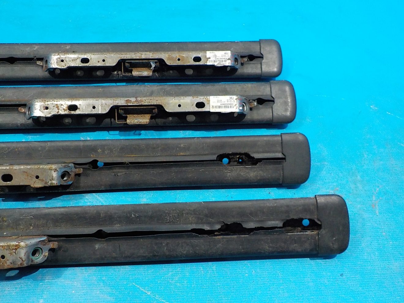 895204H072WK Салазки сиденья (комплект) Hyundai Starex H1 - Grand Starex 2007-2021 895204H072WK Салазки сиденья (комплект) Hyundai Starex H1 - Grand Starex 2007-2021