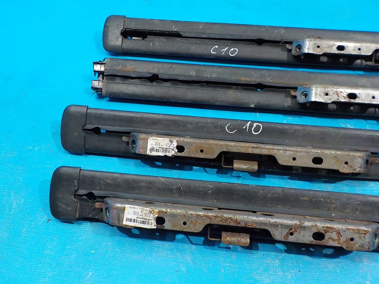 895204H072WK Салазки сиденья (комплект) Hyundai Starex H1 - Grand Starex 2007-2021 895204H072WK Салазки сиденья (комплект) Hyundai Starex H1 - Grand Starex 2007-2021