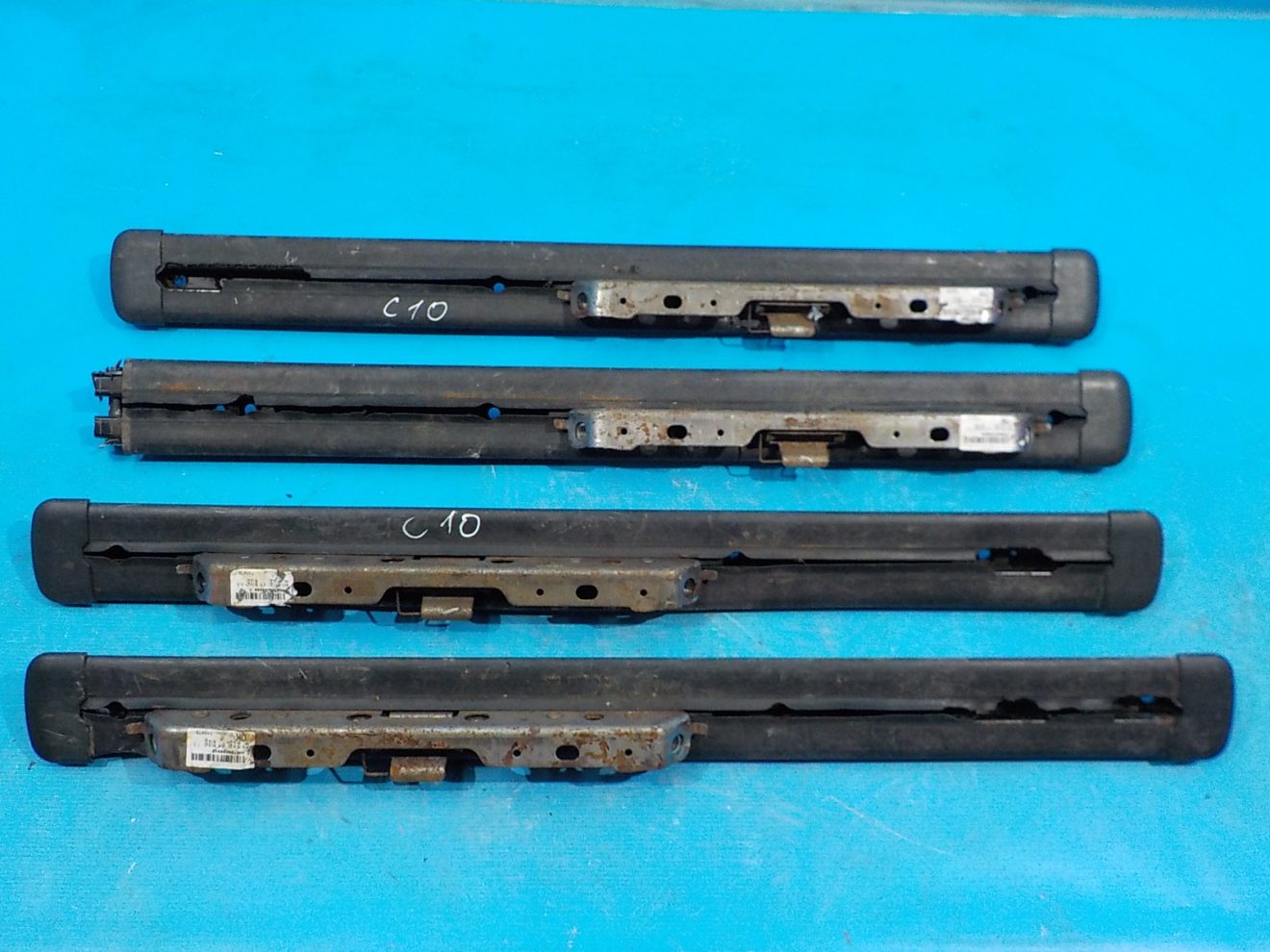 895204H072WK Салазки сиденья (комплект) Hyundai Starex H1 - Grand Starex 2007-2021 895204H072WK Салазки сиденья (комплект) Hyundai Starex H1 - Grand Starex 2007-2021