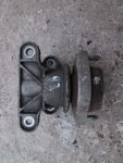 8E0399105JD Опора КПП Audi A4 (B7) 2005-2007