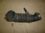 L33E13220 Патрубок воздушного фильтра CX 7 2007- MAZDA 