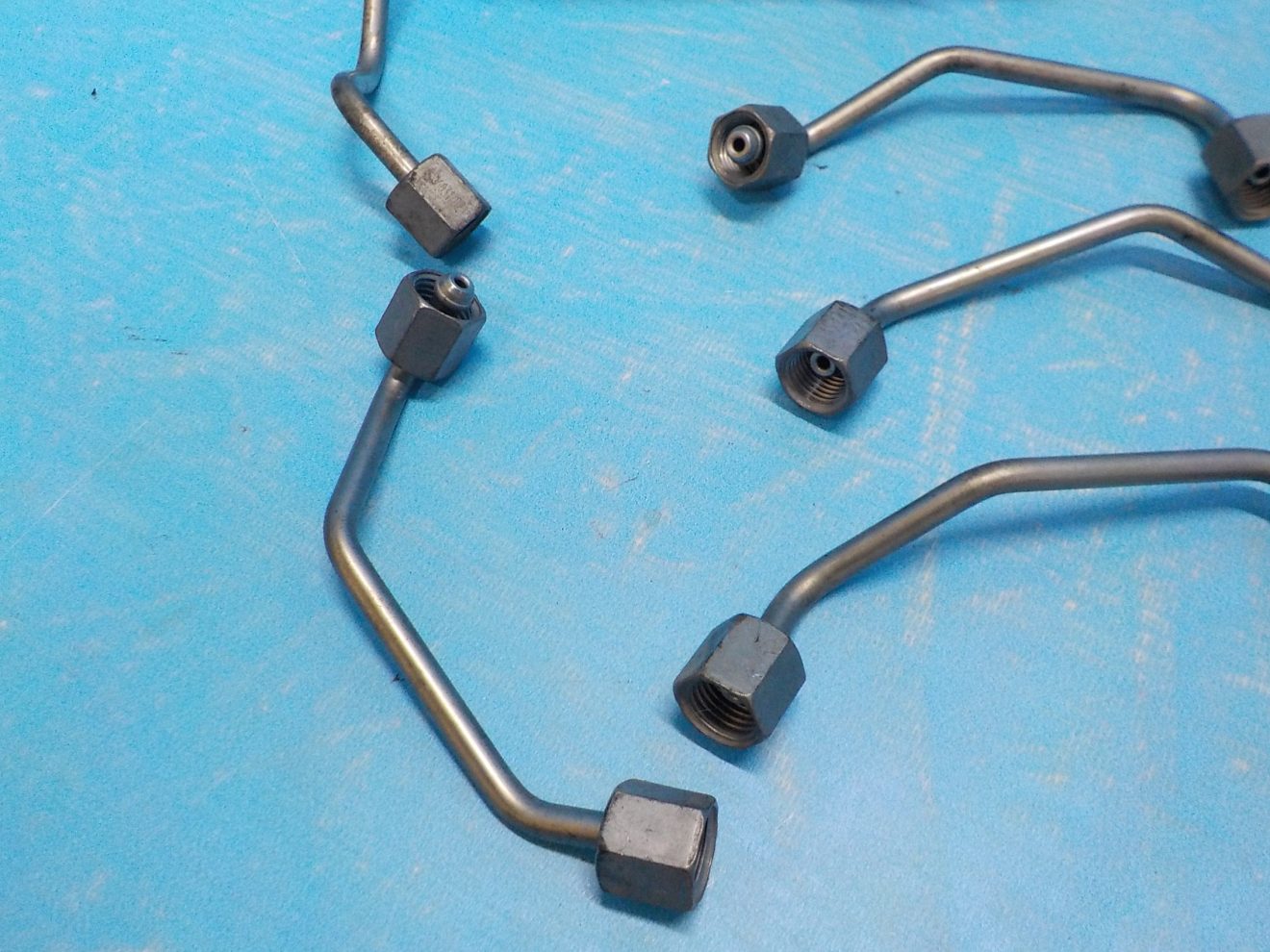 000068439 Трубка ТНВД (комплект) MERCEDES-BENZ GLC (X253) 2015- 000068439 Трубка ТНВД (комплект) MERCEDES-BENZ GLC (X253) 2015-