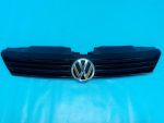 5C6853651 Решетка радиатора VOLKSWAGEN Jetta 6 2011-2018