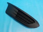 5C6853666 Решетка переднего бампера правая VOLKSWAGEN Jetta 6 2011-2018