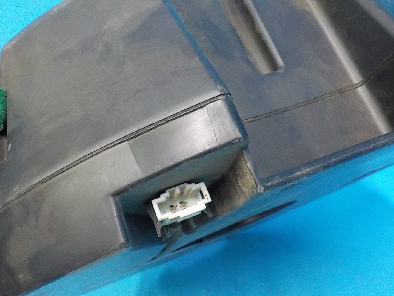 8R0035382 Сабвуфер Audi Q5 (8R) 2008-2017 8R0035382 Сабвуфер Audi Q5 (8R) 2008-2017