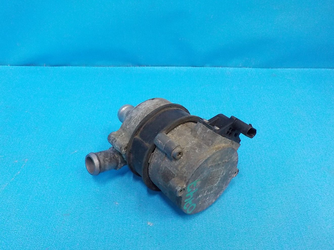 4H0965567 Насос водяной (помпа) Audi A6 (C7) 2011-2018 4H0965567 Насос водяной (помпа) Audi A6 (C7) 2011-2018