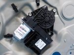 1Z1837461 Стеклоподъемник передний левый SKODA Octavia A5 (1Z) 2004-2013
