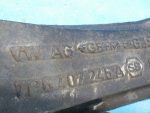7P6407246A Поворотный кулак передний правый VOLKSWAGEN Touareg 2 NF 2010-2018