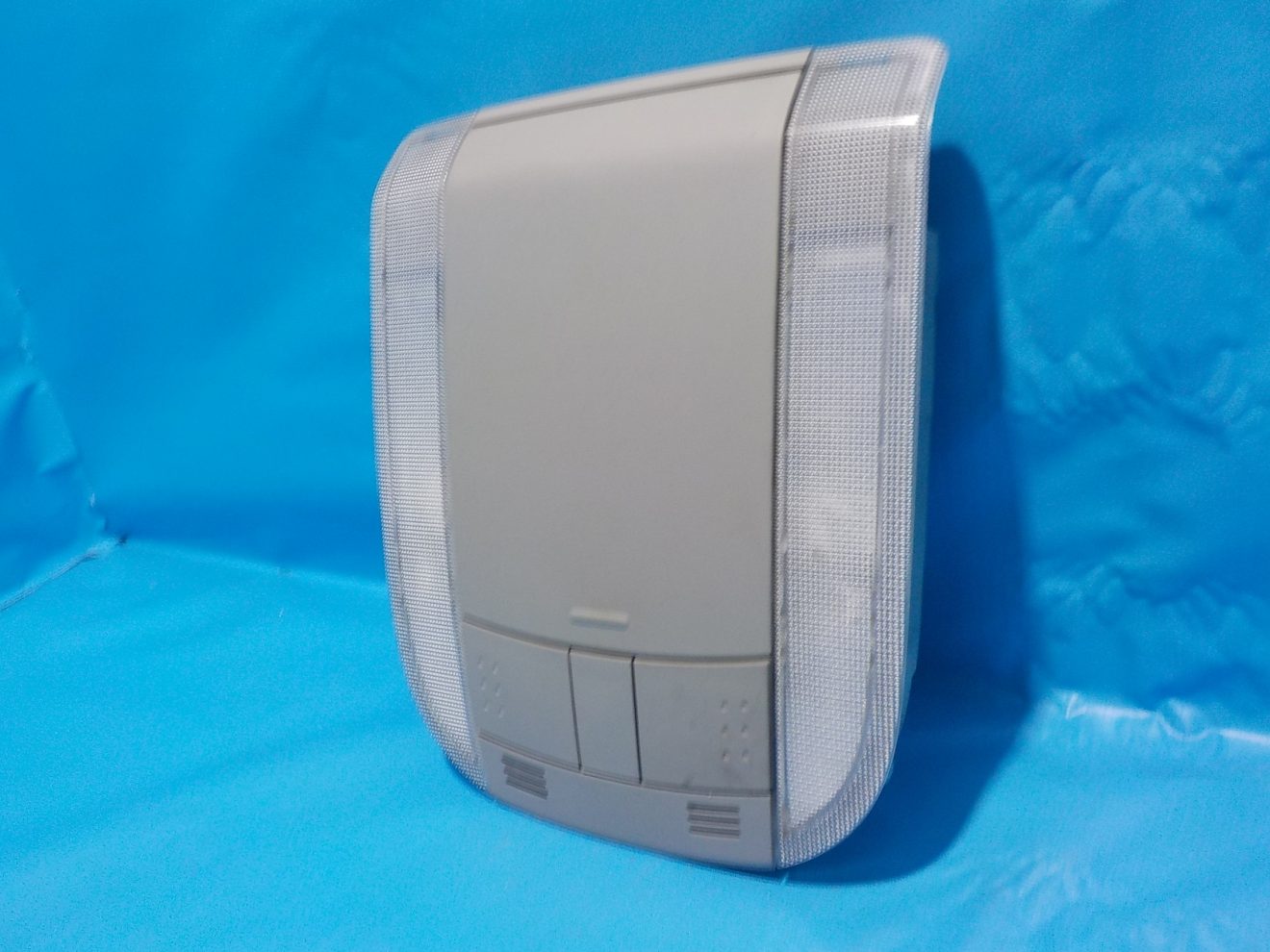 8126002100B0 Плафон освещения салона TOYOTA Auris (E15) 2006-2012 8126002100B0 Плафон освещения салона TOYOTA Auris (E15) 2006-2012