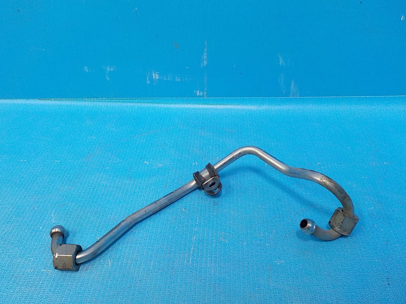 06J127501L Трубка топливная SKODA Yeti 2009-2018 06J127501L Трубка топливная SKODA Yeti 2009-2018