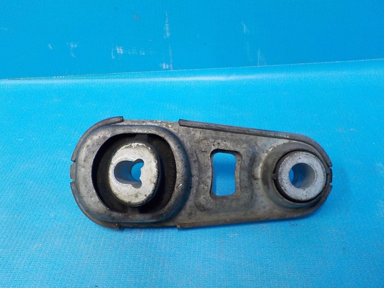 113604EA0A Опора двигателя (подушка) задняя Nissan Qashqai (J11) 2014-2022 113604EA0A Опора двигателя (подушка) задняя Nissan Qashqai (J11) 2014-2022