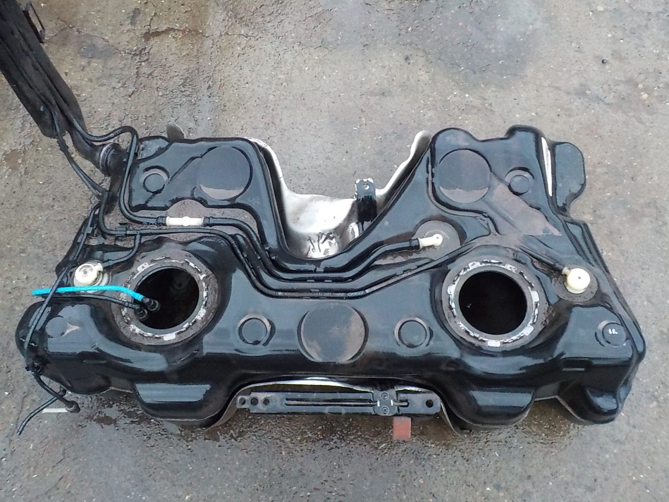 1K0201060GB Топливный бак SKODA Yeti 2009-2018 1K0201060GB Топливный бак SKODA Yeti 2009-2018