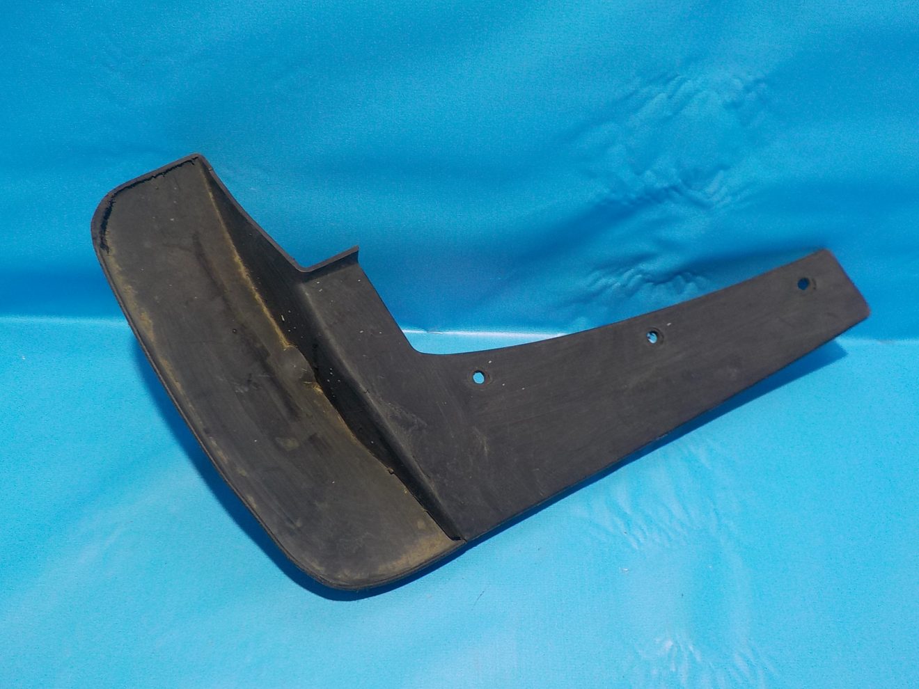 999J2EP00004 Брызговик задний левый Infiniti FX (S50) 2003-2008 999J2EP00004 Брызговик задний левый Infiniti FX (S50) 2003-2008