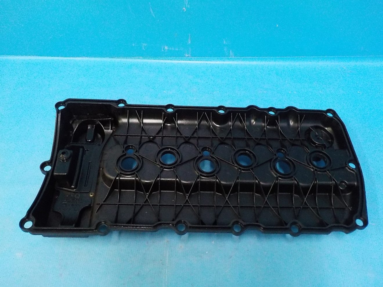 03H103429H Клапанная крышка ГБЦ VOLKSWAGEN Touareg 2 NF 2010-2018 03H103429H Клапанная крышка ГБЦ VOLKSWAGEN Touareg 2 NF 2010-2018