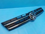 7P6853651AZLL Решетка радиатора VOLKSWAGEN Touareg 2 NF 2010-2018