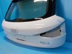 8U0827025 Дверь - крышка багажника Audi Q3 2012-2018