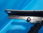BBM452720A Петля крышки багажника (пара) MAZDA 3 (BL) 2009-2013