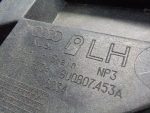 8U0807453A Кронштейн заднего бампера левый Audi Q3 2012-2018