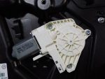 7P6837461B Стеклоподъемник передний левый VOLKSWAGEN Touareg 2 NF 2010-2018