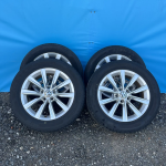 235/55R17 Шины Bridgestone Alenza LX100 235/55R17 VOLKSWAGEN Tiguan 1 2007-2017