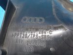 8U0121284C Воздуховод радитора правый Audi Q3 (8U) 2012-2018