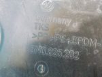 5N0825202 Защита днища правая VOLKSWAGEN Tiguan 1 2007-2017