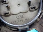 4F0601165N Колпачок литого диска Audi A5 (8T) 2008-2016
