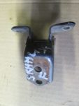 F15159210B  Петля двери передняя правая нижняя Mazda 3 2003-2009 MAZDA 