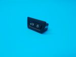 Кнопка открывания багажника BMW 5 серия G30-G31 2017-2023 61315A64C25