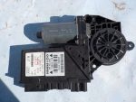 8E2959801B Моторчик стеклоподъемника передний левый Audi A4 (B7) 2005-2007