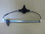 BBM472590 Стеклоподъемник задний правый Mazda 3 (BL) 2009- MAZDA 